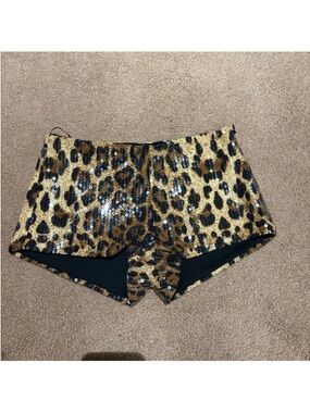 Nwt edikted Leopard Sequin Dance Shorts size xs